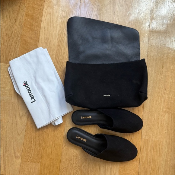 Larroude Venice Flat Mule NWT size 7.5, black suede - Picture 2 of 6